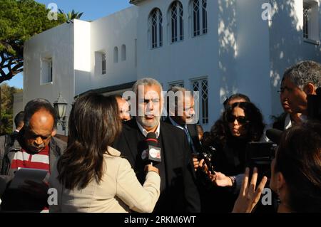 Bildnummer : 56533052 Datum : 25.11.2011 Copyright : imago/Xinhua (111129) -- RABAT, 29 novembre 2011 (Xinhua) -- une photo prise le 25 novembre 2011 montre Abdelilah Benkirane (C), chef du Parti de la justice et du développement (PJD), s'adressant aux médias à Rabat, Maroc. Mardi, le roi du Maroc a nommé Abdelilah Benkirane nouveau Premier ministre, a rapporté l agence de presse de l Etat. (Xinhua/Lin Feng) MAROC-PJD-NEW PM-BENKIRANE PUBLICATIONxNOTxINxCHN personnes Politik xns x1x 2011 quer 56533052 Date 25 11 2011 Copyright Imago XINHUA Rabat nov 29 2011 fichier XINHUA photo prise LE 25 2011 nov montre Abd Banque D'Images