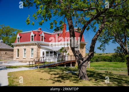 Le ranch en calcaire préservé à Tallgrass Prairie National Preserve près de Strong City, Kansas, États-Unis. Banque D'Images