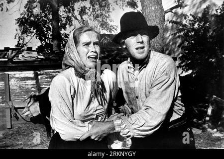 Liv Ullmann, Max von Sydow, sur le tournage du film, 'The Emigrants', Warner Bros., 1972 Banque D'Images