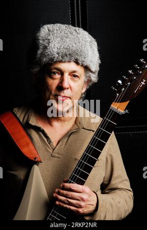 David Thorn, portrait de musicien, visage, personnes, artiste, Music, David Torn (né le 26 mai 1953) est un compositeur, guitariste et producteur de musique américain. david torn, toujours, intrépide guitariste, producteur, improvisateur, compositeur de films et artiste de paysages sonores, artiste de couverture David Thorn, photo Kazimierz Jurewicz Banque D'Images