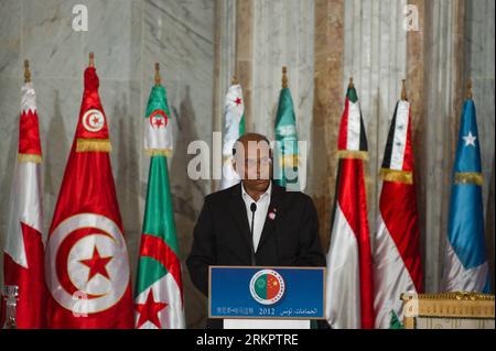 Bildnummer : 58056638 Datum : 31.05.2012 Copyright : imago/Xinhua (120531) -- HAMMAMET, 31 mai 2012 (Xinhua) -- le président tunisien Moncef Marzouki prononce l'ouverture de la cinquième Conférence ministérielle du Forum de coopération sino-arabe à Hammamet, Tunisie, le 31 mai 2012. Le forum s’est ouvert ici jeudi sous le thème de l’approfondissement de la coopération stratégique, de la promotion du développement commun. (Xinhua/Li Muzi) (ybg) TUNIS-PAYS ARABES-CHINE-MINISTRES-RÉUNION PUBLICATIONxNOTxINxCHN People Politik xjh x0x premiumd 2012 quer 58056638 Date 31 05 2012 Copyright Imago XINHUA Hammamet, Tunisie Mai 31 201 Banque D'Images