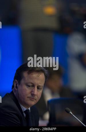 Bildnummer : 58117598 Datum : 18.06.2012 Copyright : imago/Xinhua (120619) -- LOS CABOS, 19 juin 2012 (Xinhua) -- le Premier ministre britannique David Cameron attend le début de la cérémonie d'ouverture du sommet du Groupe des 20 (G20) à Los Cabos, Mexique, le 18 juin 2012. (Xinhua/David de la Paz)(zyw) MEXIQUE-LOS CABOS-G20 CÉRÉMONIE D'OUVERTURE DU SOMMET PUBLICATIONxNOTxINxCHN People Politik Gipfel Gipfeltreffen G20 G 20 Porträt xns x0x 2012 hoch premiumd 58117598 Date 18 06 2012 Copyright Imago XINHUA Los Cabos juin 19 2012 XINHUA le Premier ministre britannique David Cameron attend le DÉBUT o Banque D'Images