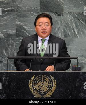 Bildnummer : 58522432 Datum : 27.09.2012 Copyright : imago/Xinhua (120927) -- NEW YORK, 27 septembre 2012 (Xinhua) -- la présidente mongole Tsakhia Elbegdorj s’adresse au débat général de la 67e session de l’Assemblée générale des Nations Unies au siège de l’ONU à New York, aux États-Unis, le 27 septembre 2012, alors que l’événement d’une semaine entrait dans sa troisième journée jeudi. (Xinhua/Shen Hong) ONU-NEW YORK-ASSEMBLÉE GÉNÉRALE-DÉBAT GÉNÉRAL PUBLICATIONxNOTxINxCHN People Politik un Generalversammlung Vereinte Nationen xns x0x 2012 quadrat 58522432 Date 27 09 2012 Copyright Imago XINHUA New York sept 27 Banque D'Images