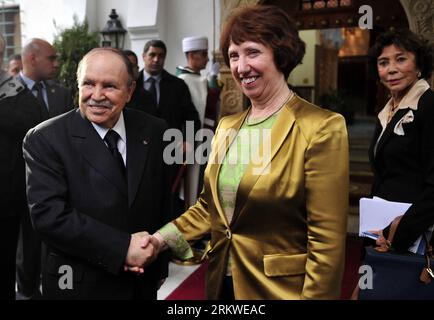 Bildnummer: 58672805  Datum: 06.11.2012  Copyright: imago/Xinhua (121106) -- ALGIERS, Nov. 6, 2012 (Xinhua) -- Algerian President Abdelaziz Bouteflika (L) welcomes Catherine Ashton, EU high representative for foreign affairs and the European Commission s vice president, in Algiers, Algeria, on Nov. 6, 2012. Ashton arrived Tuesday in Algiers to conduct a working visit. (Xinhua/Mohamed Kadri) ALGERIA-ALGIERS-EU-ASHTON PUBLICATIONxNOTxINxCHN People Politik x0x xdd premiumd 2012 quer      58672805 Date 06 11 2012 Copyright Imago XINHUA  Algiers Nov 6 2012 XINHUA Algerian President Abdel Aziz Boute Stock Photo