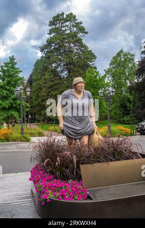 Bad Ragaz, Suisse - 25 juillet 2023 : la plus grande exposition de sculptures en plein air d'Europe a lieu à Bad Ragaz. Banque D'Images