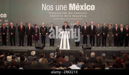 Bildnummer: 58857371  Datum: 30.11.2012  Copyright: imago/Xinhua (121201) -- MEXICO CITY, Nov. 30, 2012 (Xinhua) -- Miguel Angel Osorio Chong (C), appointed interior minister, participates in a press conference in Mexico City, capital of Mexico, on Nov. 30, 2012.  (Xinhua/Pedro Mera) (mp) (ce) MEXICO-MEXICO CITY-GOVERNMENT PUBLICATIONxNOTxINxCHN People Politik premiumd xns x1x 2012 quer     58857371 Date 30 11 2012 Copyright Imago XINHUA  Mexico City Nov 30 2012 XINHUA Miguel Angel Osorio Chong C Appointed Interior Ministers participates in a Press Conference in Mexico City Capital of Mexico O Stock Photo