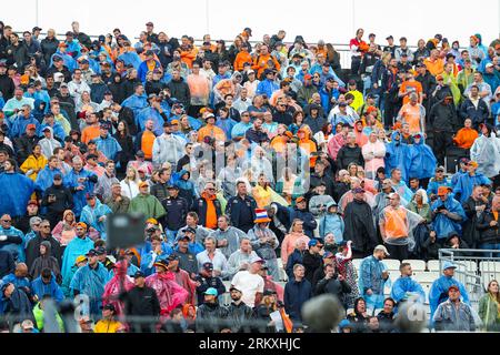 Zandvoort, pays Bas. 26 août 2023. Fans du Grand Prix Heineken de Hollande de Formule 1 2023, 13e manche du Championnat du monde de Formule 1 2023 du 25 au 28 août 2023 sur le circuit de Zandvoort, à Zandvoort, pays-Bas - photo Florent Gooden/DPPI crédit : DPPI Media/Alamy Live News Banque D'Images