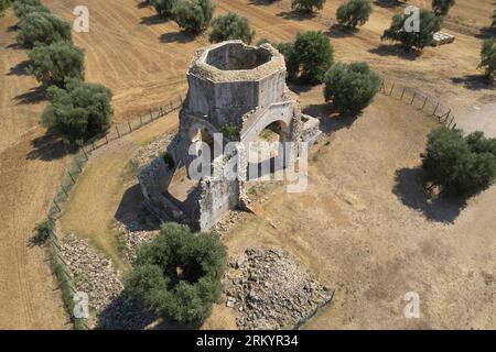 Documentation photographique des vestiges de l'abbaye de San Bruzio Italie Banque D'Images