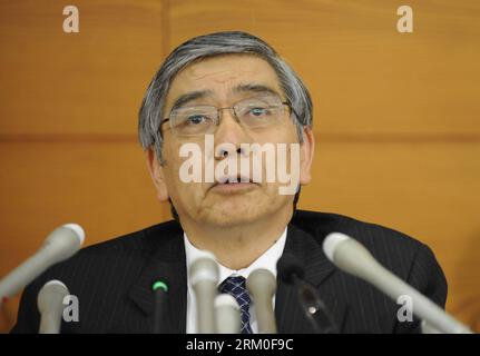 Bildnummer : 59400921 Datum : 21.03.2013 Copyright : imago/Xinhua (130321) -- TOKYO, 21 mars 2013 (Xinhua) -- Haruhiko Kuroda, nouveau gouverneur de la Banque du Japon (BOJ), prononce une conférence de presse au siège de la BOJ à Tokyo, Japon, le 21 mars 2013. Haruhiko Kuroda a réitéré jeudi son engagement à étendre l'assouplissement monétaire et à atteindre un objectif d'inflation de 2 pour cent en deux ans. (Xinhua/Kenichiro Seki) (zjl) JAPAN-TOKYO-BOJ-PRESS CONFERENCE PUBLICATIONxNOTxINxCHN Wirtschaft People PK Porträt x0x xub 2013 quer premiumd 59400921 Date 21 03 2013 Copyright Imago XINHUA Tokyo Mars 21 2013 Banque D'Images