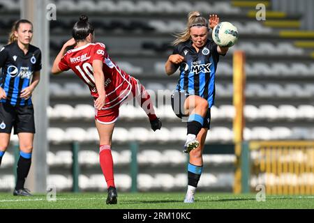 Roeselare, Belgium. 26th Aug, 2023. Noemie Gelders (10) of Standard pictured fighting for the ball with Fleur Pauwels (17) of Club YLA during a female soccer game between Club Brugge Dames YLA and Standard Femina de Liege on the 1st matchday of the 2023 - 2024 season of the Belgian Lotto Womens Super League, on Saturday 26 August 2023 in Roeselare, BELGIUM . Credit: sportpix/Alamy Live News Stock Photo