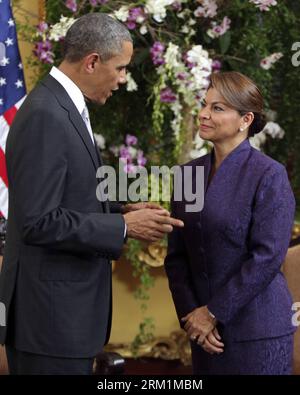 Bildnummer : 59600226 Datum : 03.05.2013 Copyright : imago/Xinhua (130503) -- SAN JOSE, 3 mai 2013 (Xinhua) -- le président américain Barack Obama rencontre la présidente du Costa Rica Laura Chinchilla (R), à San Jose, capitale du Costa Rica, le 3 mai 2013. (Xinhua/POOL) COSTA RICA-SAN JOSE-US-POLITICS-OBAMA PUBLICATIONxNOTxINxCHN People Politik premiumd x0x xsk 2013 hoch 59600226 Date 03 05 2013 Copyright Imago XINHUA San Jose Mai 3 2013 XINHUA le président de l'U S Barack Obama rencontre la présidente du S Costa Rica Laura Chinchilla r à San Jose capitale du Costa Rica LE 3 2013 mai XINHUA Pool Costa Rica San J. Banque D'Images