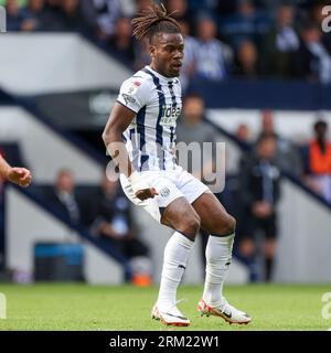 West Bromwich, Royaume-Uni. 26 août 2023. Brandon Thomas-Asante de West Bromwich Albion est pris lors de l'EFL Sky Bet Championship match entre West Bromwich Albion et Middlesbrough aux Hawthorns, West Bromwich, Angleterre le 26 août 2023. Photo de Stuart Leggett. Usage éditorial uniquement, licence requise pour un usage commercial. Aucune utilisation dans les Paris, les jeux ou les publications d'un seul club/ligue/joueur. Crédit : UK Sports pics Ltd/Alamy Live News Banque D'Images