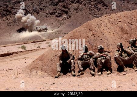 Bildnummer: 59841277  Datum: 16.06.2013  Copyright: imago/Xinhua (130616) -- QUWEIRA, June 16, 2013 (Xinhua) -- U.S. soldiers particiapte in the multinational training military exercise, codenamed Eager Lion, at the city of Quweira, 290 km south of Amman, Jordan, on June 16, 2013. (Xinhua/Mohammad Abu Ghosh) JORDAN-US-QUWEIRA-MILITARY-EXERCISE PUBLICATIONxNOTxINxCHN Gesellschaft Militär USA US Soldat Übung Manöver xas x0x 2013 quer Aufmacher premiumd      59841277 Date 16 06 2013 Copyright Imago XINHUA   June 16 2013 XINHUA U S Soldiers particiapte in The Multinational Training Military EXERCI Stock Photo