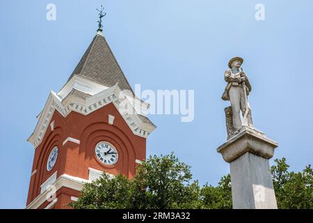 Statesboro Géorgie, palais de justice du comté de Bulloch, statue commémorative des soldats confédérés Guerre civile, extérieur, entrée principale du bâtiment Banque D'Images