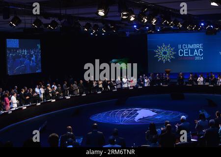 (140129) -- LA HAVANE, 29 janv. 2014 (Xinhua) -- l'image fournie par la présidence colombienne montre des représentants participant au deuxième Sommet de la Communauté des États d'Amérique latine et des Caraïbes (CELAC), à la Havane, Cuba, le 29 janvier 2014. (Xinhua/Cesar Carrion/Présidence colombienne) CUBA-HAVANA-POLITICS-CELAC PUBLICATIONxNOTxINxCHN Havane Jan 29 2014 XINHUA image fournie par la Présidence colombienne S montre des représentants participant au deuxième Sommet de la Communauté des Etats d'Amérique latine et des Caraïbes à la Havane Cuba LE 29 2014 janvier XINHUA Cesar Carrion Colombie Présidence S Cuba la Havane Banque D'Images