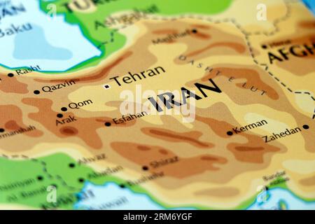 carte du monde avec le pays de l'iran avec une attention particulière à téhéran Banque D'Images