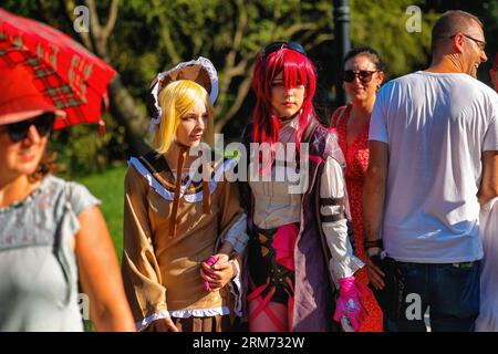 Wroclaw, Wroclaw, Pologne. 26 août 2023. Traditionnellement, pendant les Journées Fantasy à WrocÅ‚aw, les participants créent des costumes étonnants, jouent le rôle de héros de différents mondes et les emmènent dans les mondes de la fantaisie. (Image de crédit : © Krzysztof Zatycki/ZUMA Press Wire) USAGE ÉDITORIAL SEULEMENT! Non destiné à UN USAGE commercial ! Banque D'Images