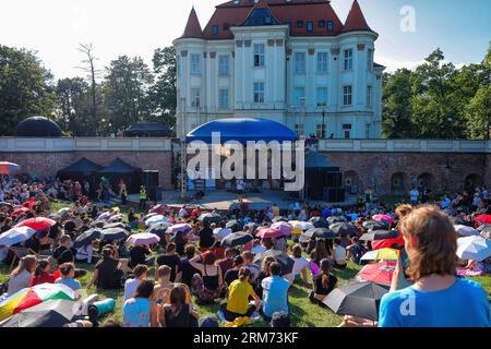 Wroclaw, Wroclaw, Pologne. 26 août 2023. Traditionnellement, pendant les Journées Fantasy à WrocÅ‚aw, les participants créent des costumes étonnants, jouent le rôle de héros de différents mondes et les emmènent dans les mondes de la fantaisie. (Image de crédit : © Krzysztof Zatycki/ZUMA Press Wire) USAGE ÉDITORIAL SEULEMENT! Non destiné à UN USAGE commercial ! Banque D'Images