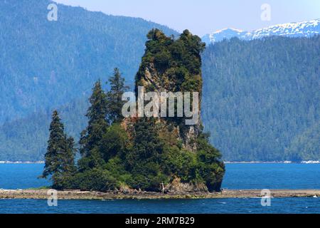 Alaska, New Eddystone Rock Misty Fjords National Monument Park Banque D'Images