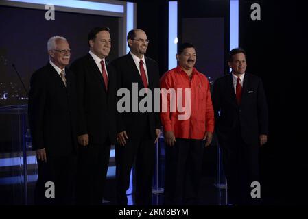 PANAMA, le 7 avril 2014 - les candidats à la présidence Juan Jovane, Juan Carlos Varela, Jose Domingo Arias, Genaro Lopez et Juan Carlos Navarro (G-D) participent à un débat à Panama City, capitale du Panama, le 7 avril 2014. Panama tiendra l'élection présidentielle le 4 mai. (Xinhua/Mauricio Valenzuela) (rt) (sp) PANAMA-PANAMA CITY-PRESIDENTIAL DEBATE PUBLICATIONxNOTxINxCHN Panama City avril 7 2014 candidats à la présidence Juan Jovane Juan Carlos Varela Jose Domingo Arias Genaro Lopez et Juan Carlos Navarro l r participent à un débat à Panama City Capital of Panama LE 7 2014 avril panama wi Banque D'Images