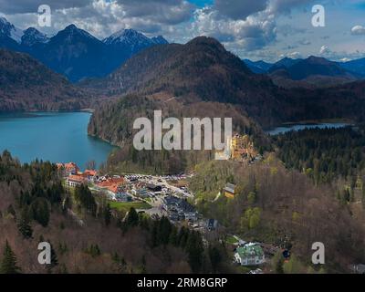 Château de Hohenschwangau, palais du 19e siècle dans le sud de l'Allemagne Banque D'Images