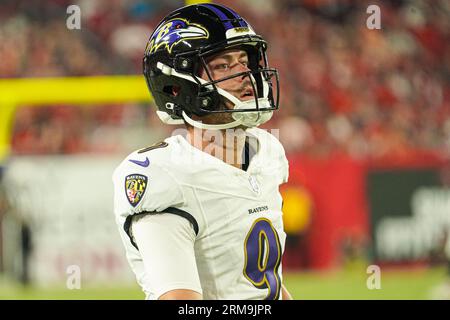 Tampa Bay, Floride, États-Unis, 26 août 2023, lanceur des Ravens de Baltimore Justin Tucker #9 au Raymond James Stadium. (Crédit photo : Marty Jean-Louis/Alamy Live News Banque D'Images