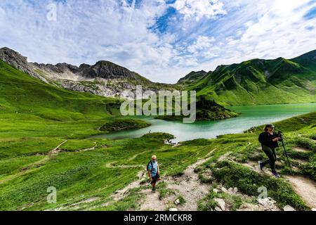 Allgäuer Bergseen à Alpen. Schrecksee. Banque D'Images