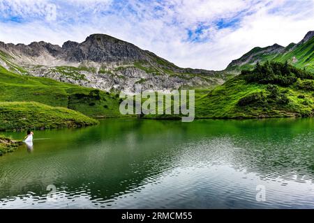 Allgäuer Bergseen à Alpen. Schrecksee. Banque D'Images