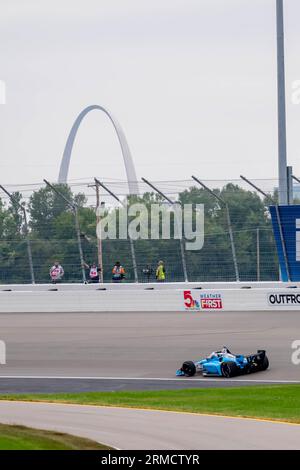 Madison, Illinois, États-Unis. 27 août 2023. DEVLIN DeFRANCESCO (29), pilote de la série INDYCAR, de Toronto, au Canada, court à travers les virages lors du Bommarito Automotive Group 500 au World Wide Technology Raceway à Madison il. (Image de crédit : © Walter G Arce SR Grindstone Medi/ASP) USAGE ÉDITORIAL SEULEMENT! Non destiné à UN USAGE commercial ! Banque D'Images