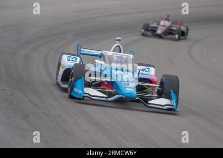 Madison, Illinois, États-Unis. 27 août 2023. JOSEF NEWGARDEN (2 ans), pilote de la série INDYCAR, de Nashville, Tennessee, court à travers les virages lors du Bommarito Automotive Group 500 au World Wide Technology Raceway à Madison il. (Image de crédit : © Walter G Arce SR Grindstone Medi/ASP) USAGE ÉDITORIAL SEULEMENT! Non destiné à UN USAGE commercial ! Banque D'Images