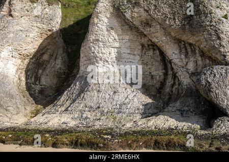 White Rocks falaise path, Portstewart Strand, (plage), Portstewart, Comté de Londonderry, Irlande du Nord, Royaume-Uni Banque D'Images