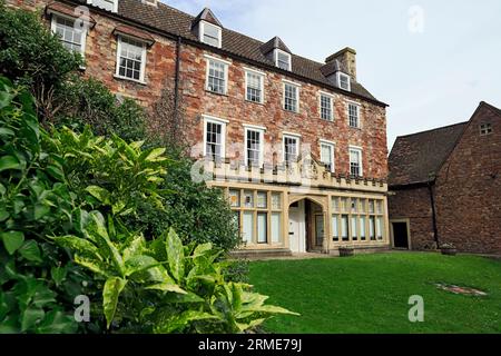 The Old Deanery, Bristol Cathedral Choir School et Bristol Cathedral, Bristol. Banque D'Images