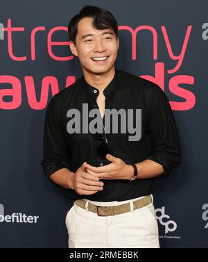 Los Angeles, États-Unis. 27 août 2023. Nigel ng arrive aux Streamy Awards 2023 qui se tiennent au Fairmont Century Plaza à Los Angeles, CA, le dimanche 27 août 2023. (Photo de Sthanlee B. Mirador/Sipa USA) crédit : SIPA USA/Alamy Live News Banque D'Images