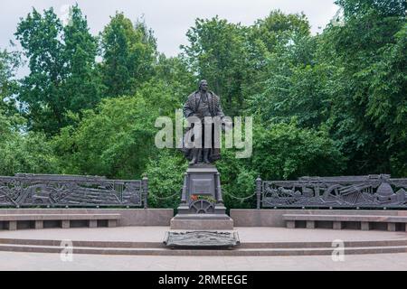 Petrozavodsk, Russie - 30 juillet 2023 : Monument à l'industriel écossais Charles Gascoigne Banque D'Images