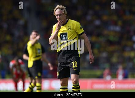 Erfurt, Deutschland. 22 juillet 2023. Firo : 07/22/2023, football, football, 1e division, 1e Bundesliga, saison 2023/2024, test match, Rot-Weiss Erfurt - BVB, Borussia Dortmund Julian BRANDT, BVB, Gesture Credit : dpa/Alamy Live News Banque D'Images