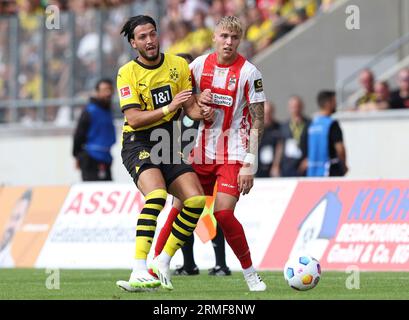 Erfurt, Deutschland. 22 juillet 2023. Firo : 07/22/2023, football, football, 1e championnat, 1e Bundesliga, saison 2023/2024, test match, Rot-Weiss Erfurt - BVB, Borussia Dortmund Ramy BENSEBAINI, BVB gauche crédit : dpa/Alamy Live News Banque D'Images