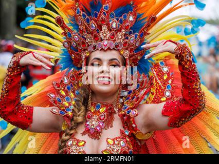 Londres, Royaume-Uni. 28 août 2023. C'est une célébration de la culture afro-caribéenne et indo-caribéenne. C'est le plus grand carnaval d'Europe. C'est le 55e Carnaval de Notting Hill. Crédit : Mark Thomas/Alamy Live News Banque D'Images