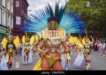 Londres, Royaume-Uni. 28 août 2023. Participants au défilé du deuxième jour du Carnaval de Notting Hill de cette année. Crédit : Vuk Valcic/Alamy Live News Banque D'Images