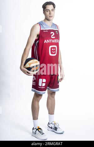 Anvers, Belgique. 28 août 2023. Keevan Veinot d'Anvers pose lors d'une séance photo de l'équipe belge de basket-ball Antwerp Giants, devant la Ligue BNXT 2023-2024, lundi 28 août 2023 à Anvers. BELGA PHOTO TOM GOYVAERTS crédit : Belga News Agency/Alamy Live News Banque D'Images
