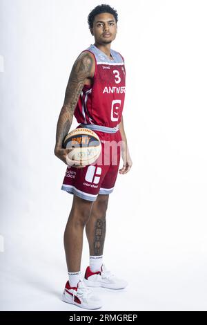 Anvers, Belgique. 28 août 2023. Salim Kediambiko, anversois, pose lors d'une séance photo de l'équipe belge de basket-ball Antwerp Giants, devant la Ligue BNXT 2023-2024, lundi 28 août 2023 à Anvers. BELGA PHOTO TOM GOYVAERTS crédit : Belga News Agency/Alamy Live News Banque D'Images