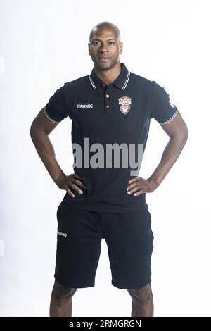 Anvers, Belgique. 28 août 2023. Guy Muya d'Anvers pose lors d'une séance photo de l'équipe belge de basket-ball Antwerp Giants, devant la Ligue BNXT 2023-2024, lundi 28 août 2023 à Anvers. BELGA PHOTO TOM GOYVAERTS crédit : Belga News Agency/Alamy Live News Banque D'Images