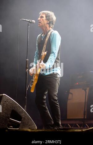 Victorious Festival, Portsmouth/Southsea, 27 août 2023, le légendaire guitariste des Smiths Johnny Marr, en tête d'affiche de la soirée finale au Victorious festival. Crédit : Graham Tarrant / Alamy Banque D'Images