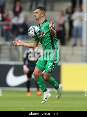 Freiburg, Deutschland. 06 août 2023. Firo : 08/06/2023, football, football, 3e division, 3e Bundesliga, saison 2023/2024, 1e journée, SC Freiburg II - MSV Duisburg, Baran Mogultay, MSV Duisburg, MSV, Duisburg, action unique, crédit : dpa/Alamy Live News Banque D'Images