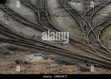 Hagen, Deutschland. 28 août 2023. Voies ferrées à la gare Hagen-Vorhalle à Hagen, le 28 août 2023. Crédit : dpa/Alamy Live News Banque D'Images