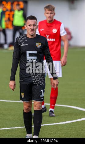 Solitude, Belfast, Irlande du Nord, Royaume-Uni. 03 août 2023. UEFA Europa Conference League deuxième tour de qualification (2e manche) – Larne contre Ballkani. FC Ballkani footballeur Nazmi Gripshi (10). Banque D'Images