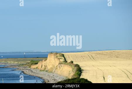 Magnifique paysage côtier près de la Grande ceinture à Korsør, Danemark. Banque D'Images