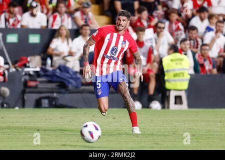 Madrid, Espagne, 28/08/2023, Rodrigo de Paul de l'Atletico de Madrid lors du match de football de championnat d'Espagne de la Liga entre Rayo Vallecano et l'Atletico de Madrid le 28 août 2023 à l'Estadio de Vallecas à Madrid, Espagne Banque D'Images