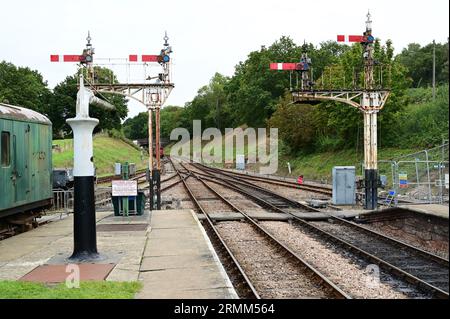 Station Horsted Keynes sur le chemin de fer Bluebell. Banque D'Images