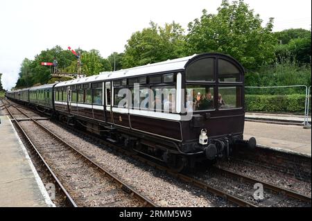 Station Horsted Keynes sur le chemin de fer Bluebell. Banque D'Images