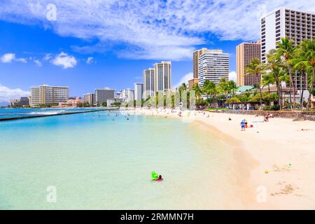 Honolulu, Hawaii. La plage de Waikiki et Honolulu. Banque D'Images